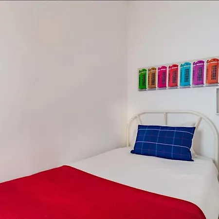Duque 2br Flat At Historical Chiado Appartement Lisboa