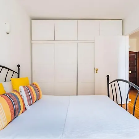 Duque 2br Flat At Historical Chiado Apartment *