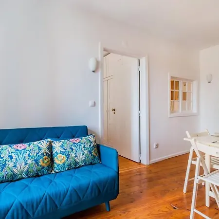 Apartamento Duque 2br Flat At Historical Chiado *