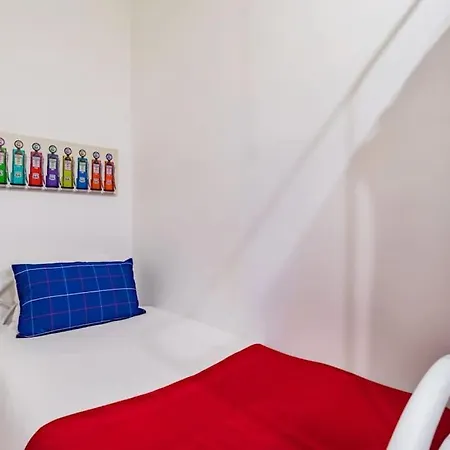 Duque 2br Flat At Historical Chiado Apartamento